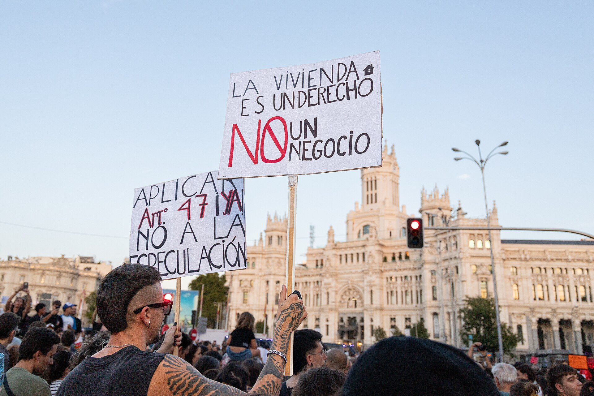 马德里住房权利集会(2026) / Marcha por la vivienda, Madrid (2026) · Barcex / Wikimedia Commons · CC BY-SA 4.0